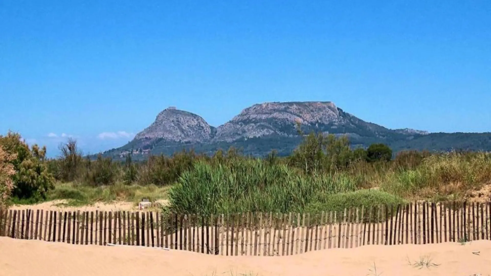 The Apartment In Estartit Has 3 Bedrooms L'Estartit 0*,